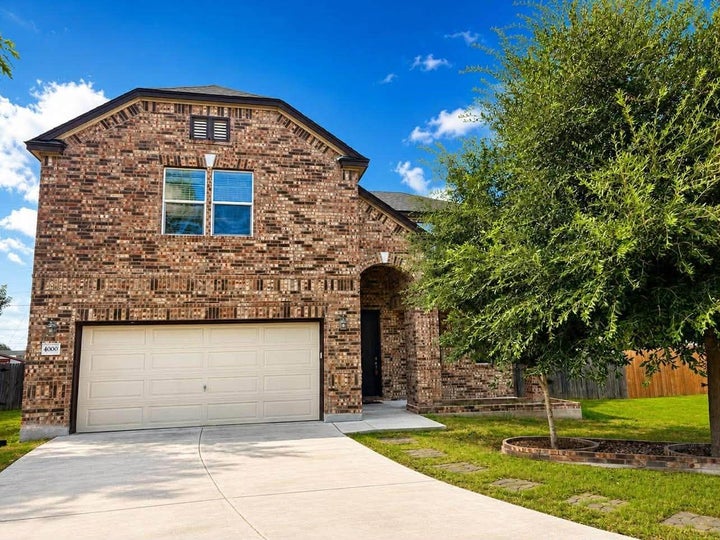 Photo 1 of 14 — 4000 Kings Canyon Drive, Taylor, TX 76574
