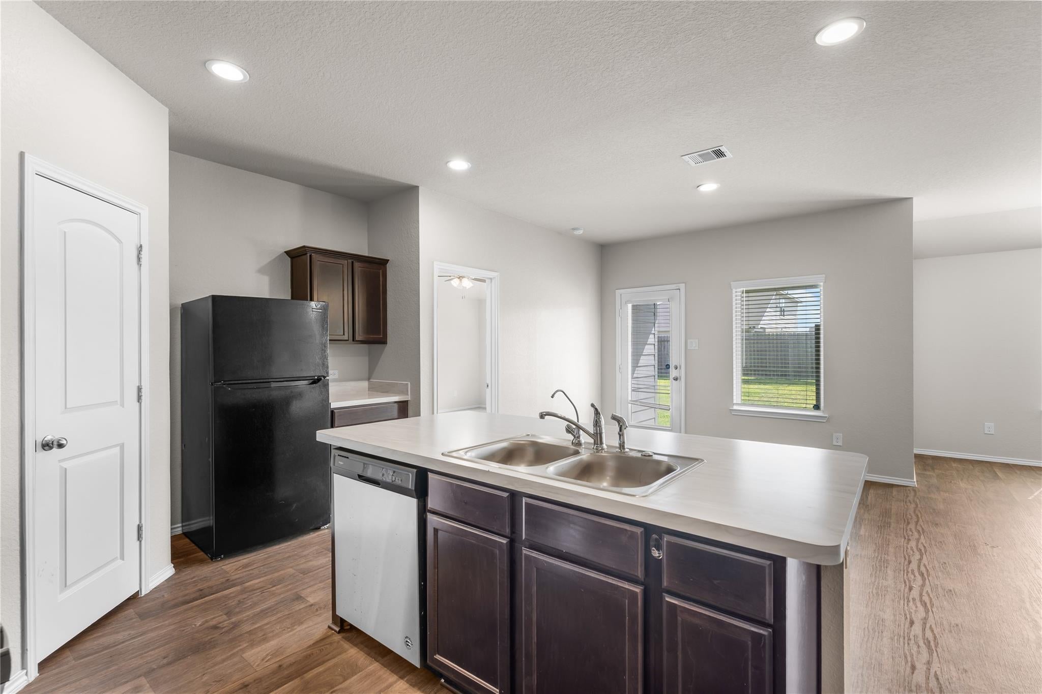 5214 Perkins Ridge Way