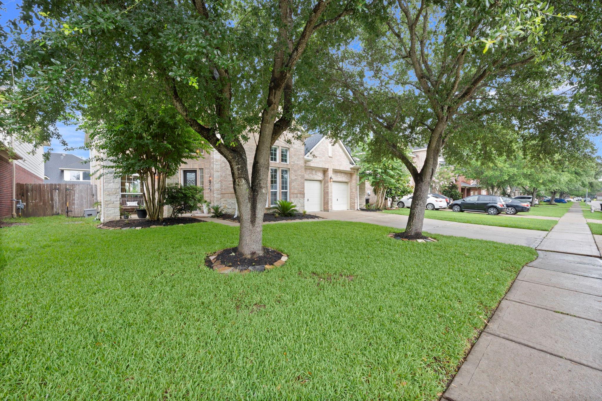 7515 Crescent Lake Court Court