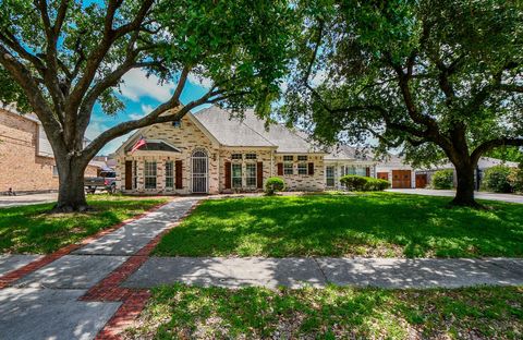 263 Wood Loop Street Houston TX 77015