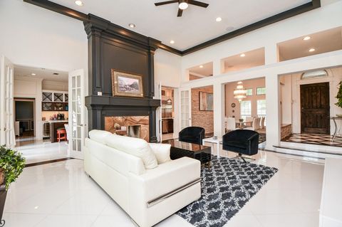Photo of 263 Wood Loop Street, Houston, TX 77015 (MLS # 78921046)