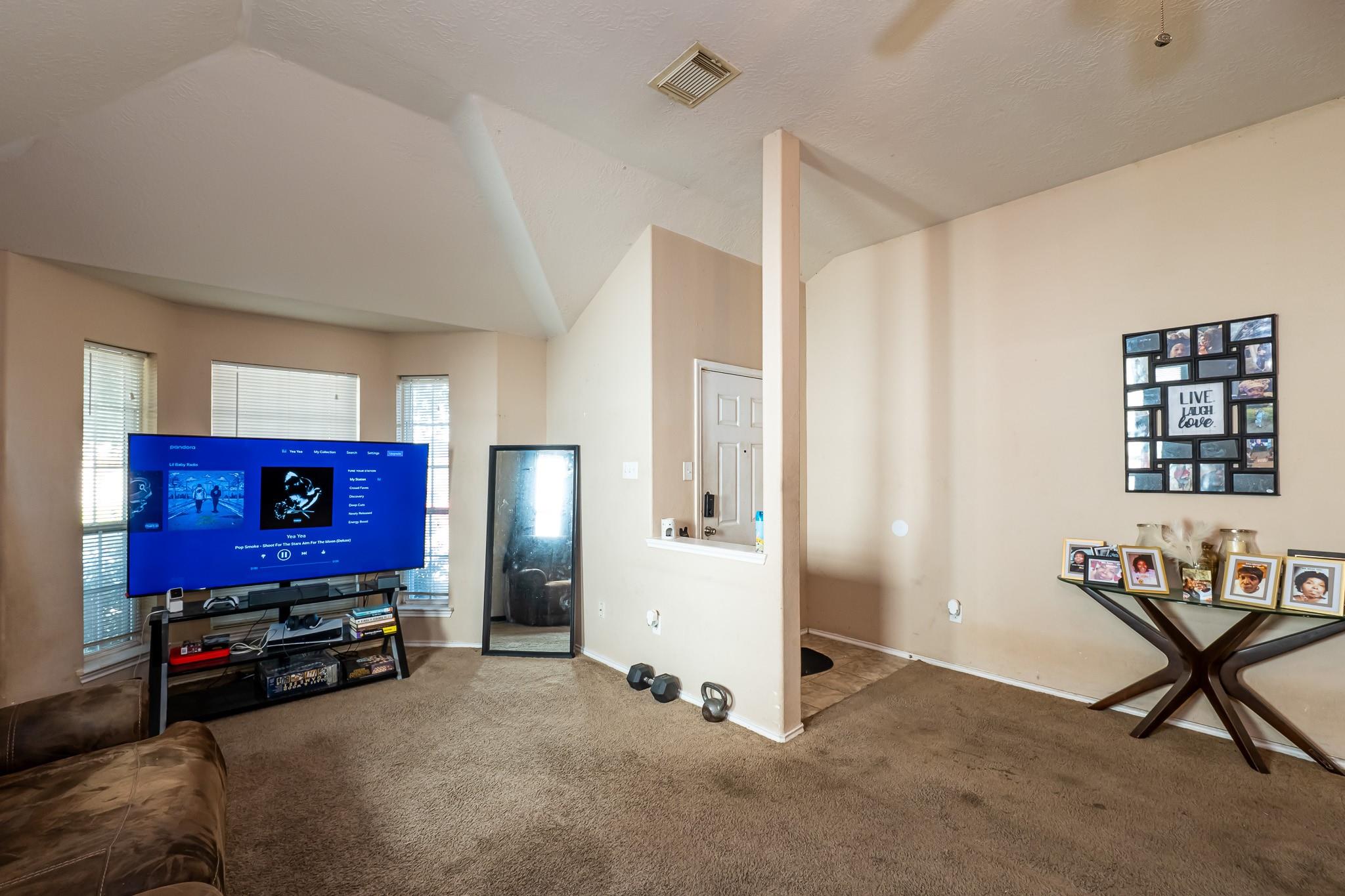 3318 Owl Crossing Lane