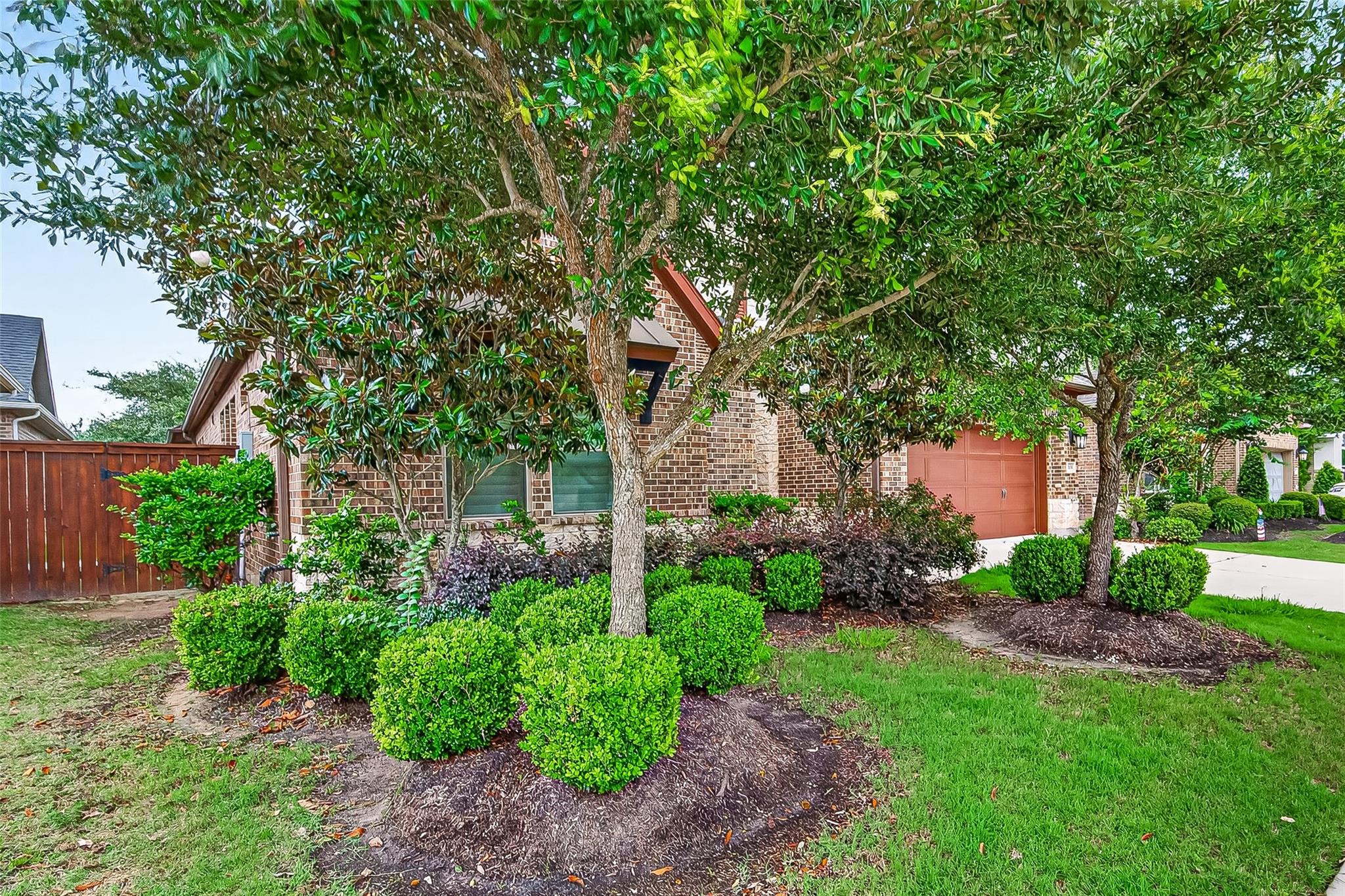 6839 Pioneer Trail
