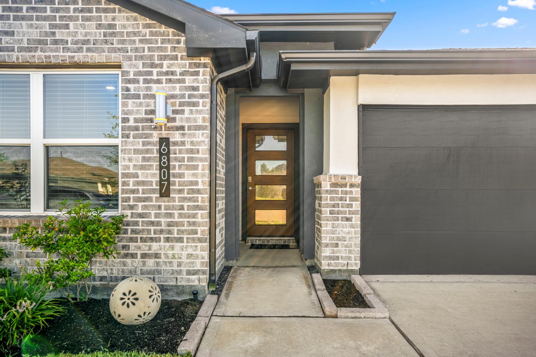 6807 Telford Hollow Trail