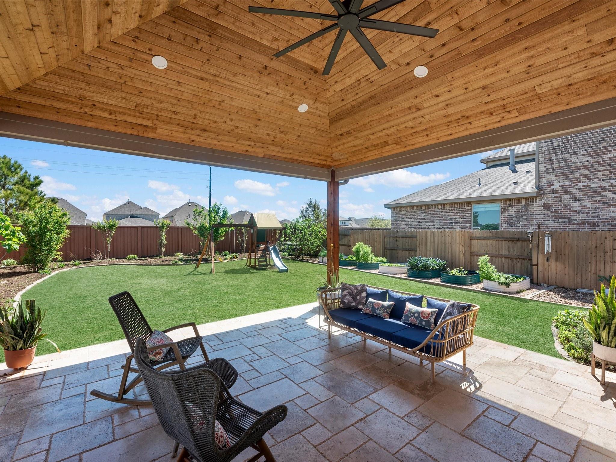 7310 Kingbird Cove Court