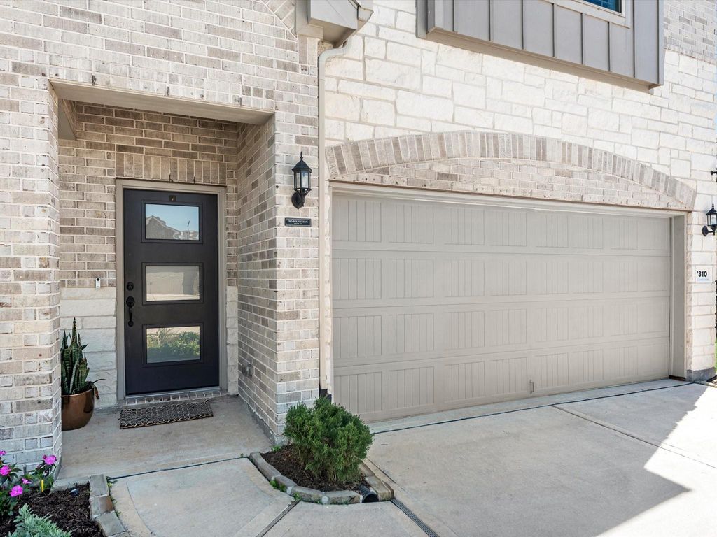Photo of 7310 Kingbird Cove Court, Katy, TX 77493 (MLS # 4457230)