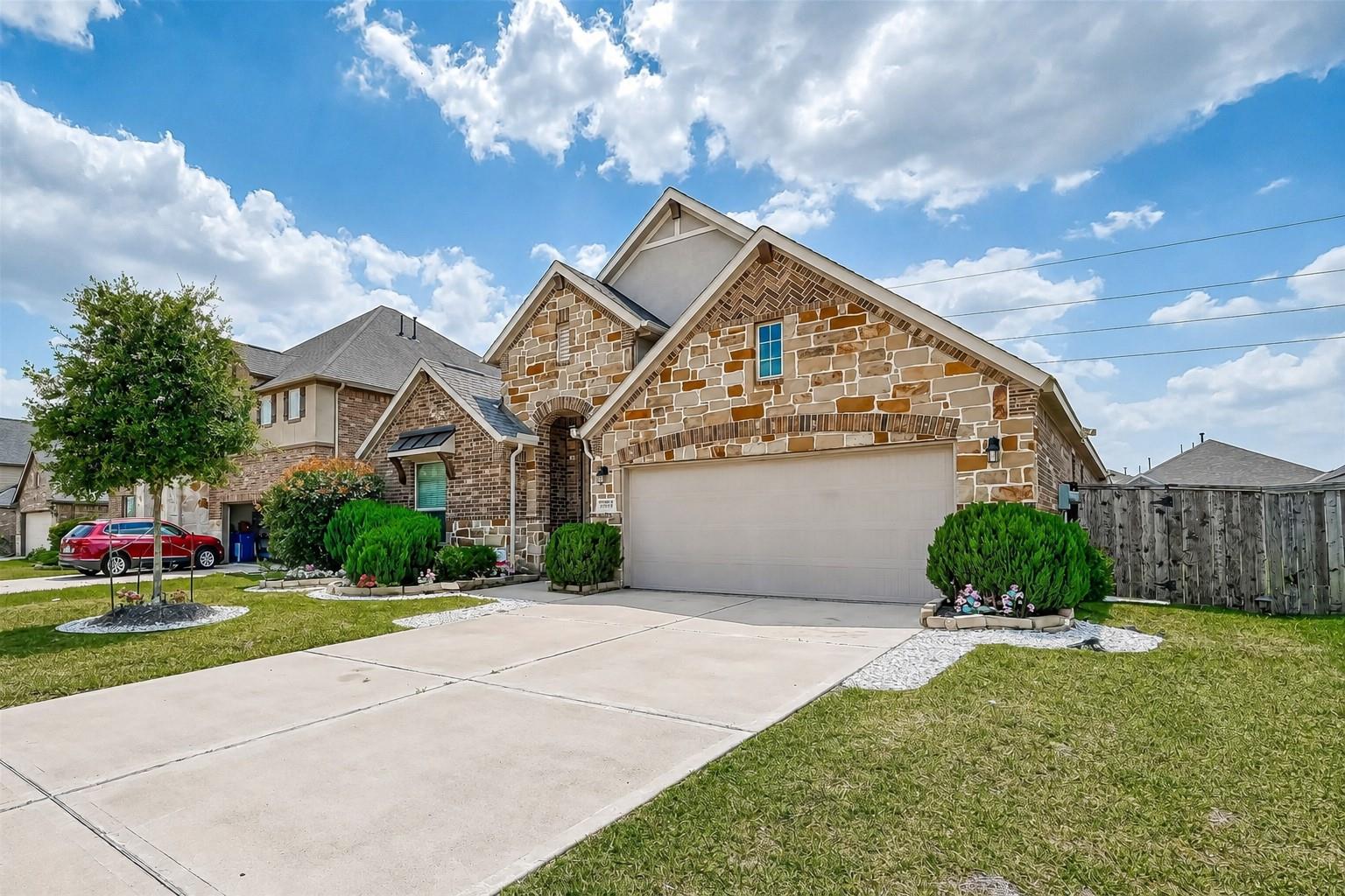 1722 Dominion Heights Lane