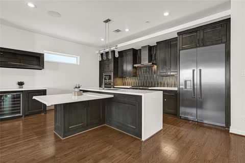 Tiny photo for 707 W Clay St, Houston, TX 77019 (MLS # 75321581)