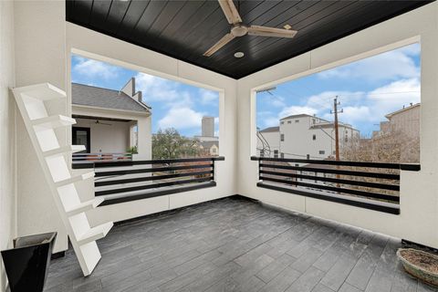 Tiny photo for 707 W Clay St, Houston, TX 77019 (MLS # 75321581)