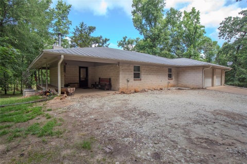 Photo of 14285 S State Highway 19, Elkhart, TX 75839 (MLS # 4460633)