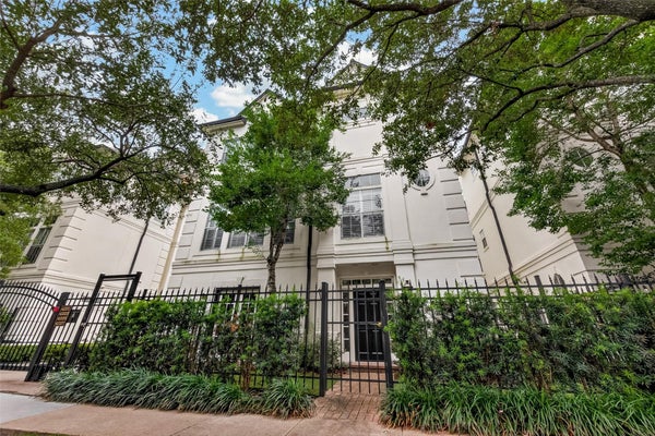 4229 BETTIS DR, HOUSTON, TX 77027 - Image 8564320f53a655fee4554d85052bc606/2760211928