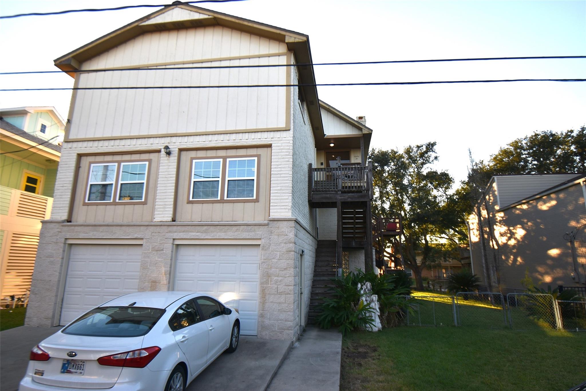 82 Harbor Lane
