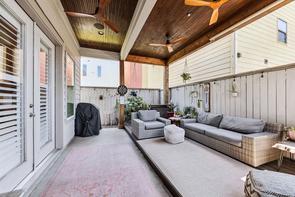 Photo of 4415 Marina Street, Houston, TX 77007 (MLS # 9102983)