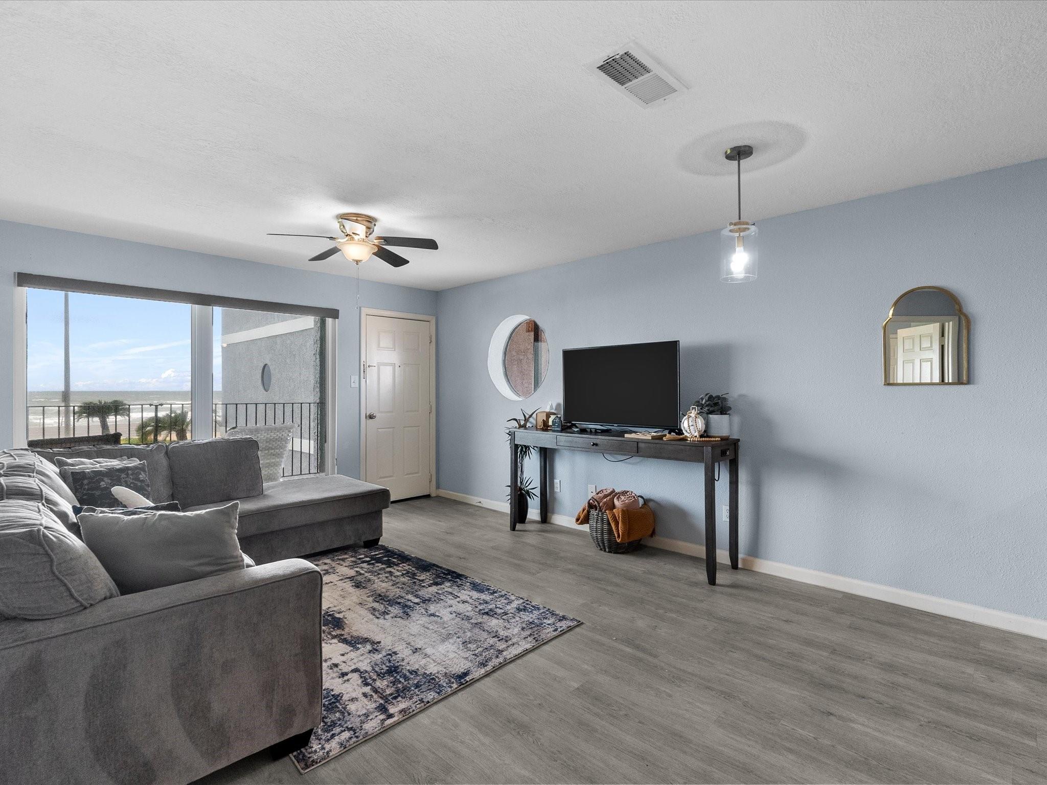 7600 Seawall Boulevard 113