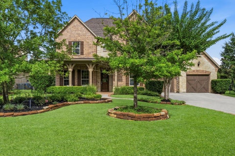 Photo of 10 Spincaster Drive, Spring, TX 77389 (MLS # 30606007)