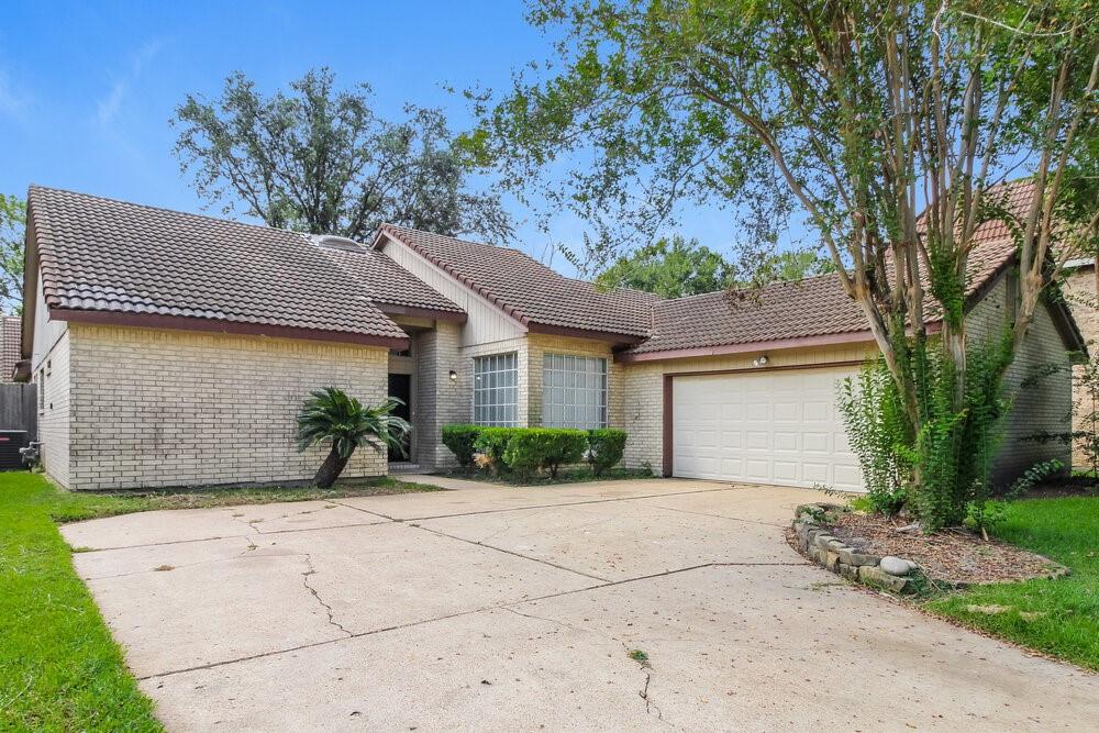 3635 Lost Oak Drive