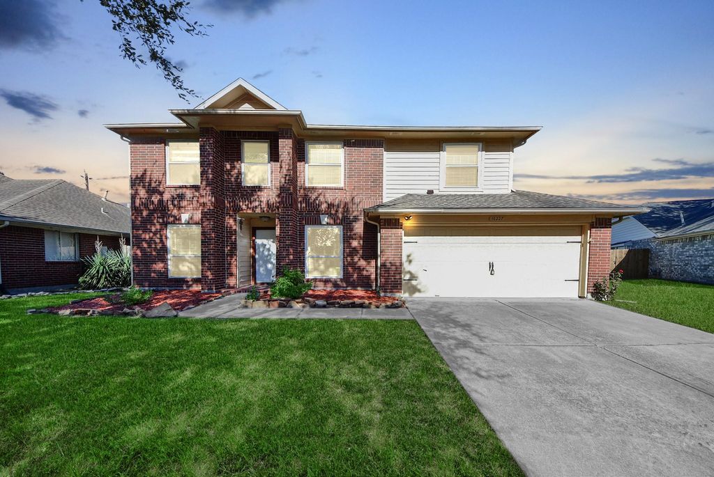 Photo of 16227 Affirmed Way, Friendswood, TX 77546 (MLS # 13621491)