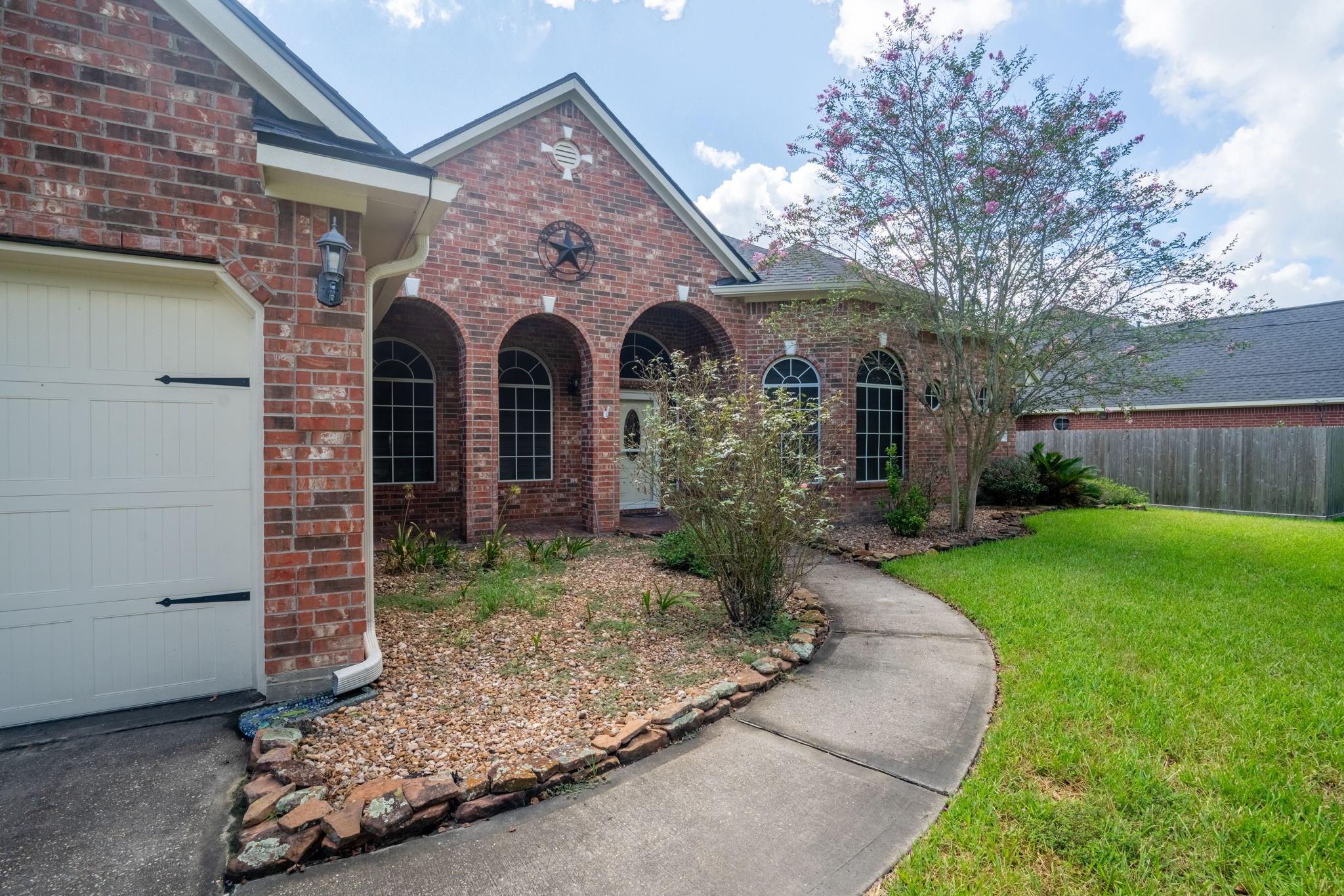 32510 Riverwood Drive