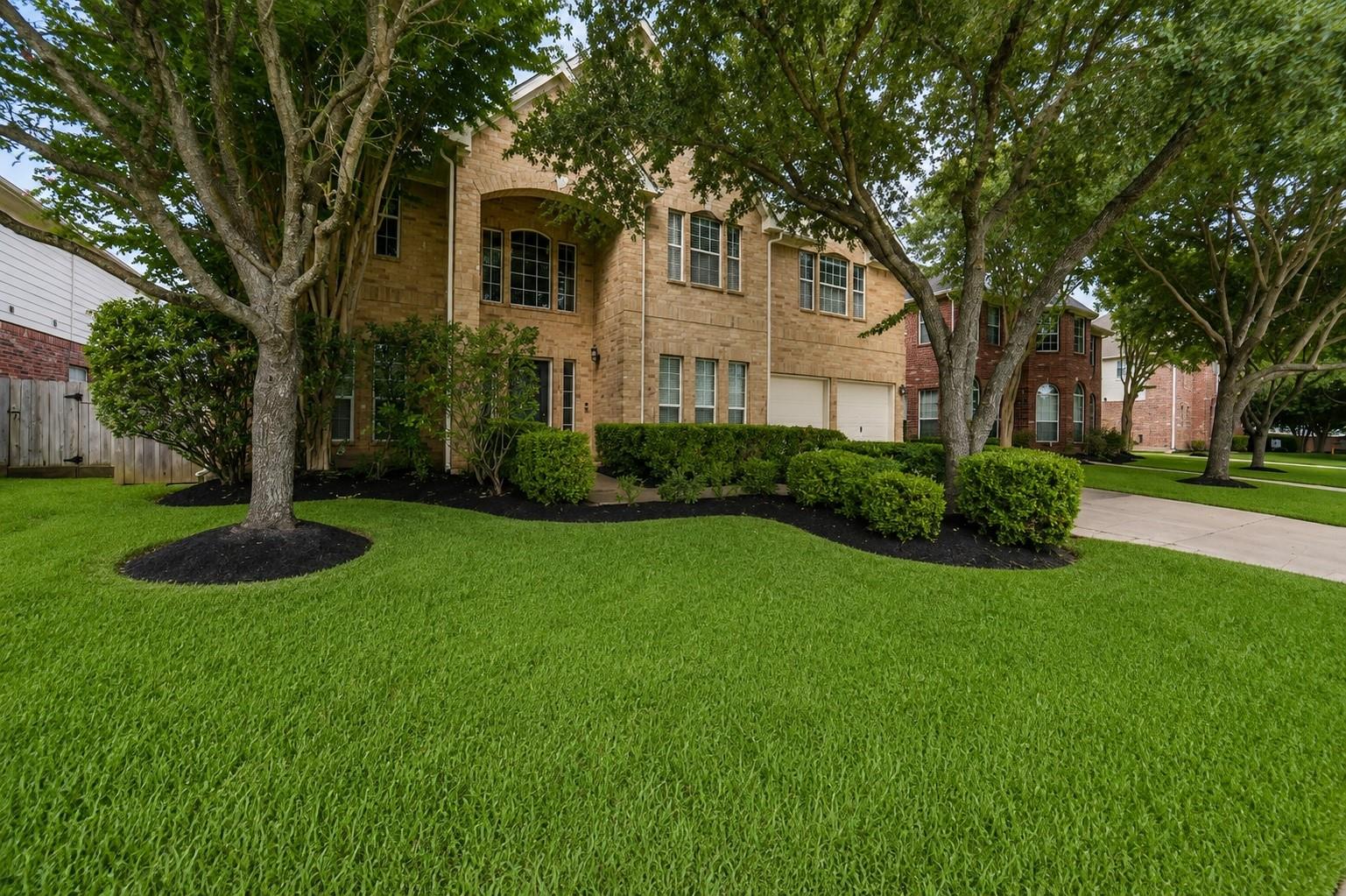 2414 Falcon Knoll Ln