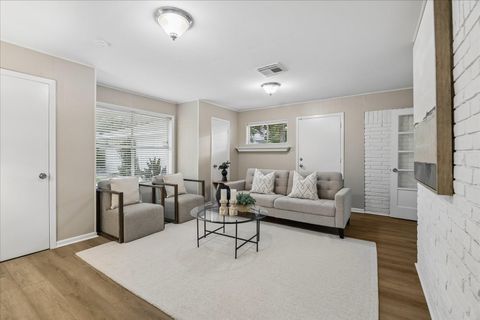 Tiny photo for 7919 Mobud Drive, Houston, TX 77036 (MLS # 41060443)