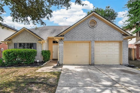 Photo of 17311 Lobo Trail, Houston, TX 77084 (MLS # 78924960)