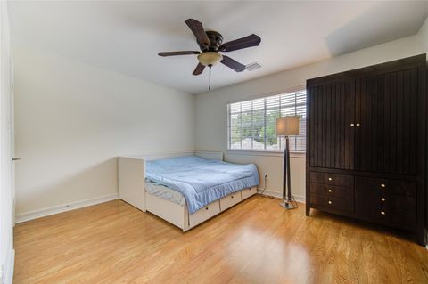 Tiny photo for 4311 Browning Court, Sugar Land, TX 77479 (MLS # 33518907)