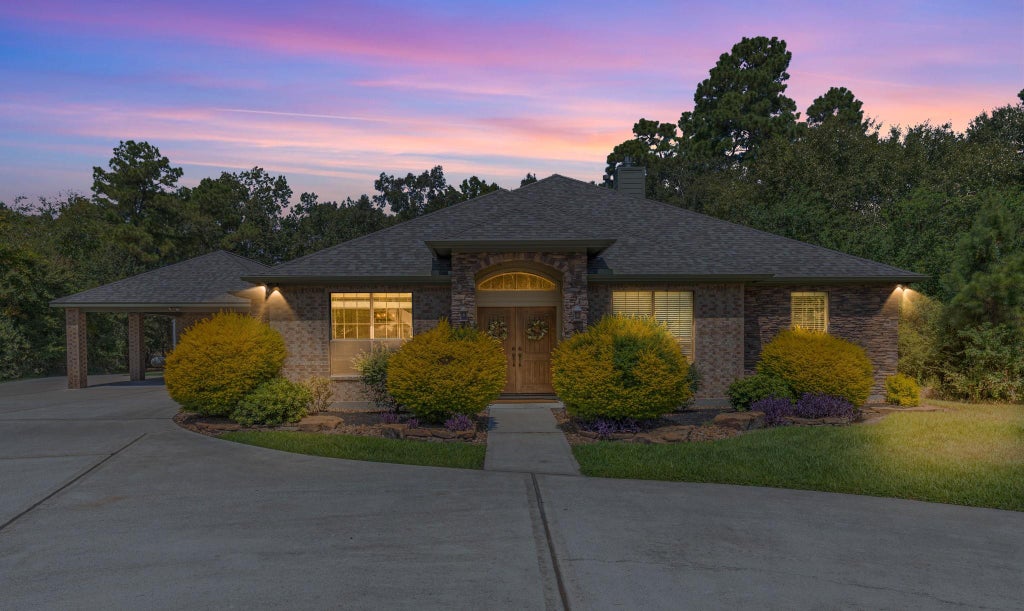 Photo of 27807 Live Oak View Court, Huffman, TX 77336 (MLS # 82967118)