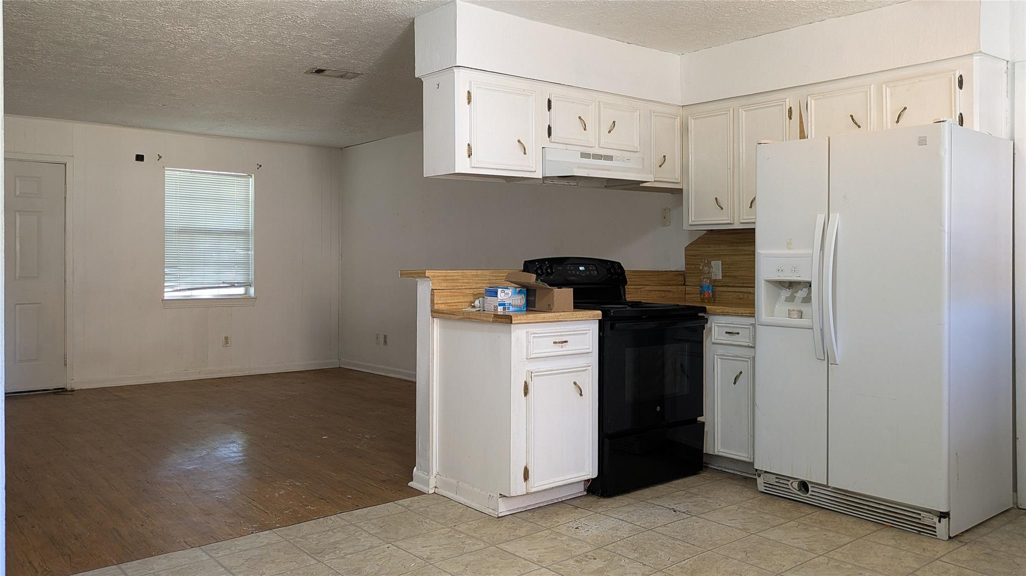 11823 Stonehedge Drive