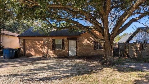 Photo of 11823 Stonehedge Drive, Conroe, TX 77303 (MLS # 90390970)