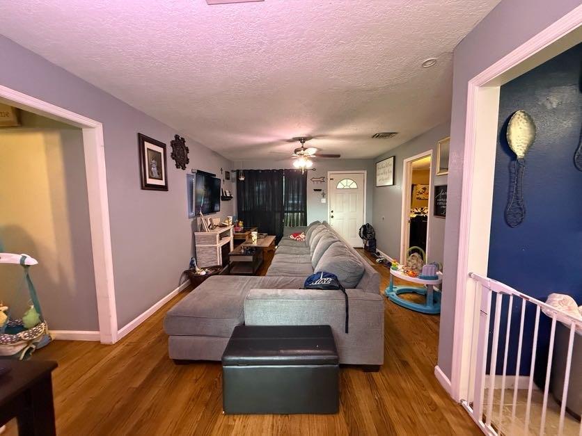 3013 Cedarcrest Drive