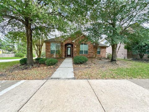 Photo of 73 E Montfair Boulevard, The Woodlands, TX 77382 (MLS # 27043501)