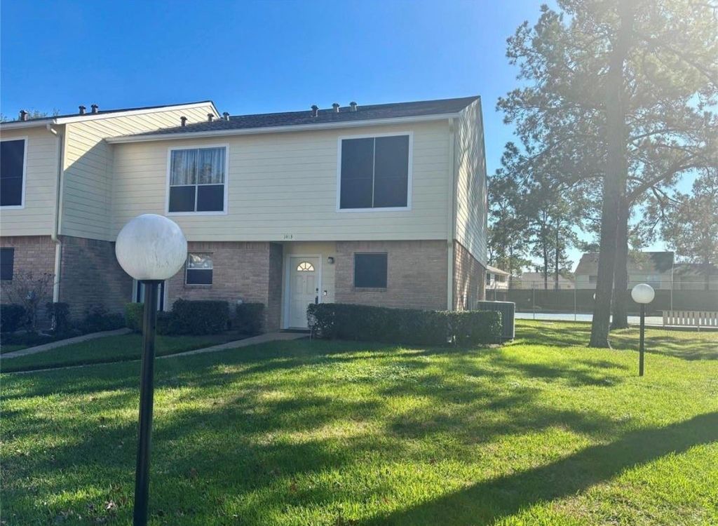 Photo of 14515 Wunderlich Drive #1413, Houston, TX 77069 (MLS # 36238728)