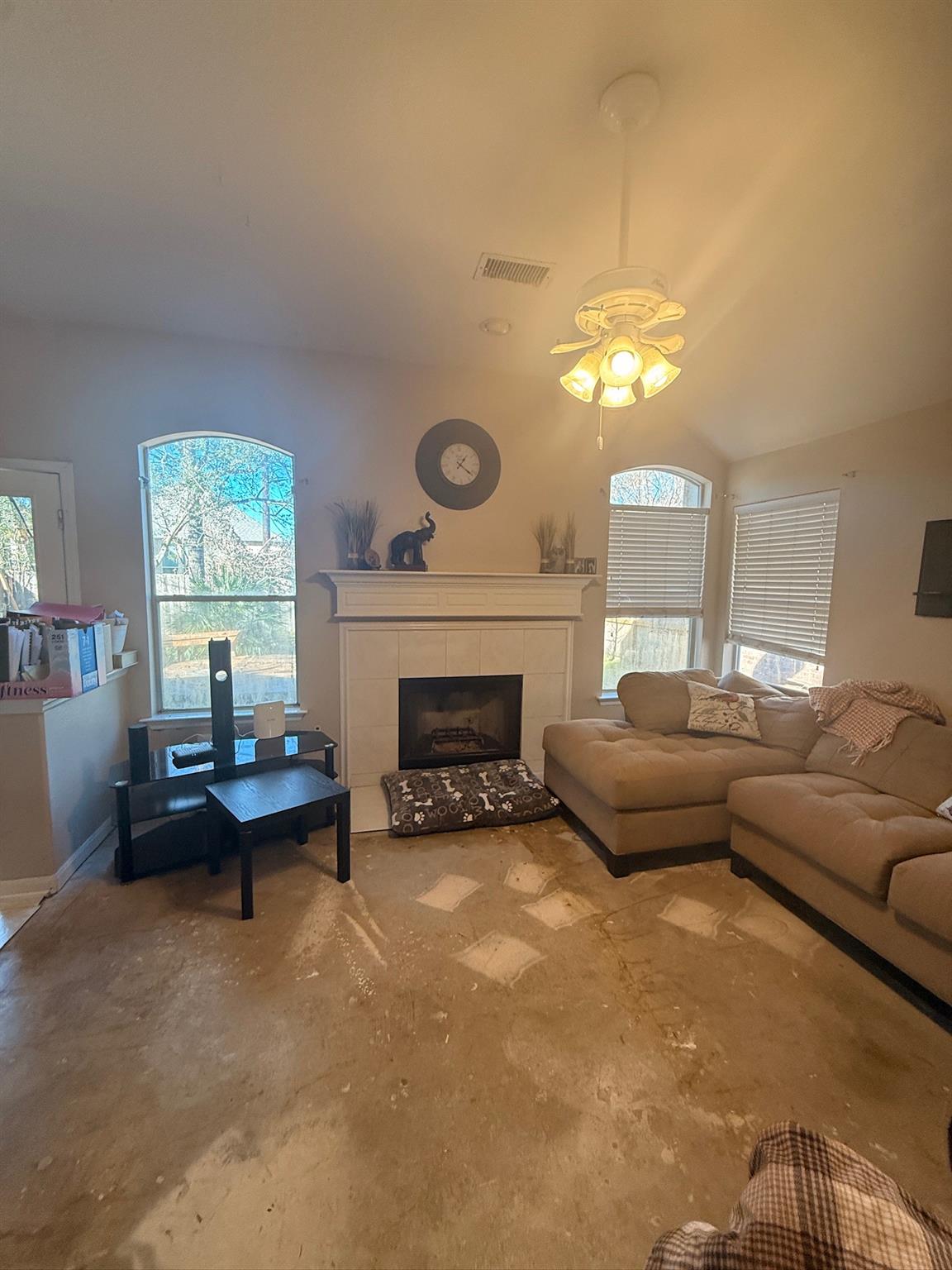 42 Camber Pine Pl Place