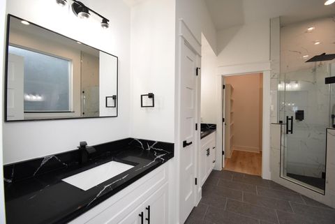 Tiny photo for 5615 Val Verde Street #B, Houston, TX 77057 (MLS # 47666362)