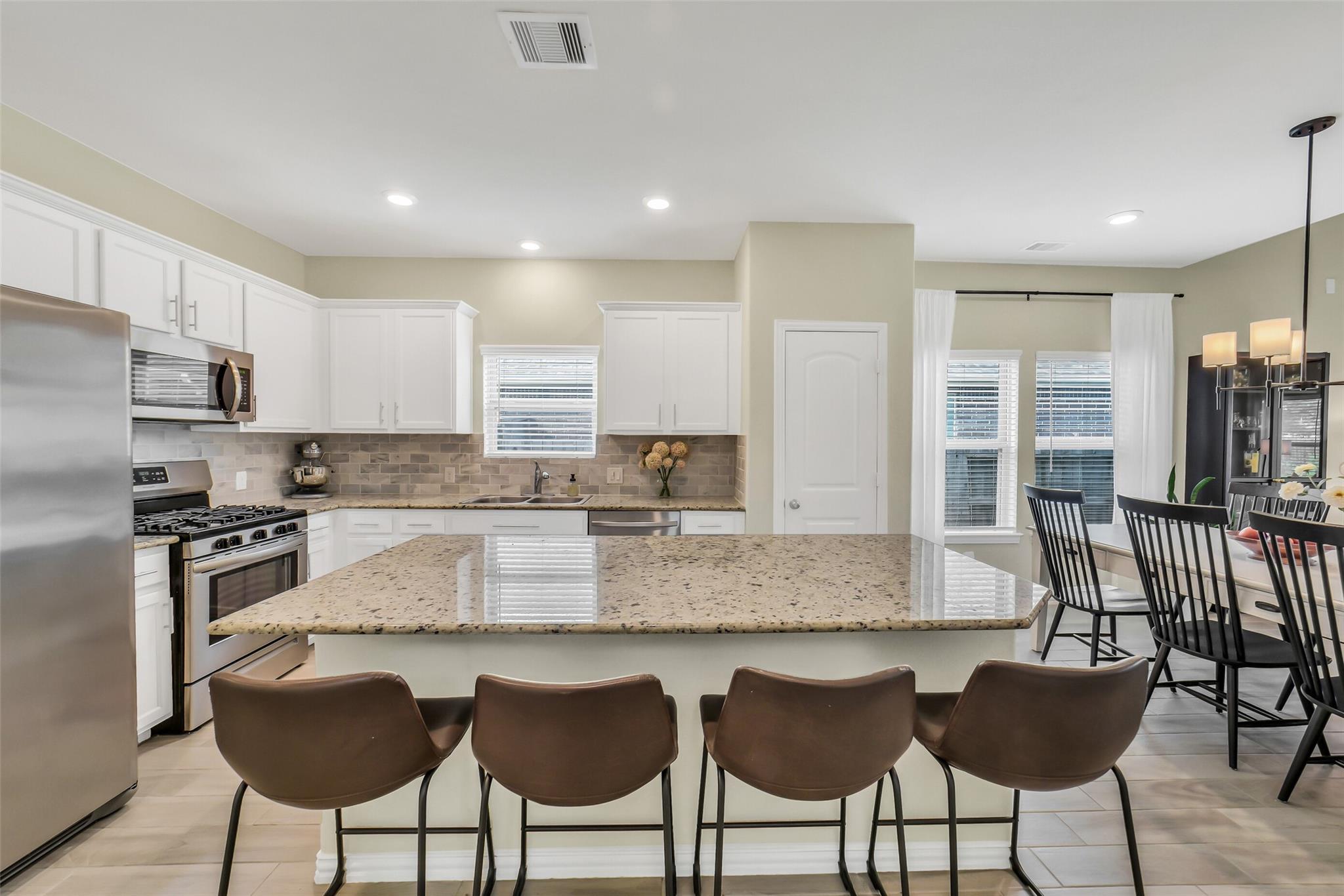 6623 Barrington Creek Trace