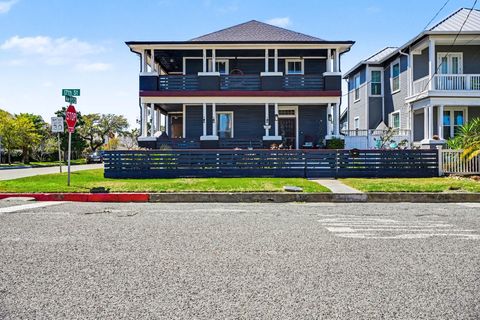 1519 17th St Galveston TX 77550