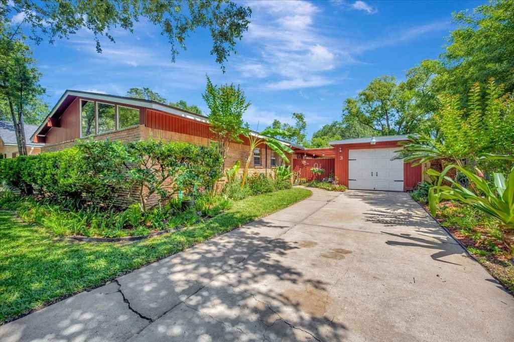 Photo of 3 Maple Lane, Galveston, TX 77551 (MLS # 41387836)