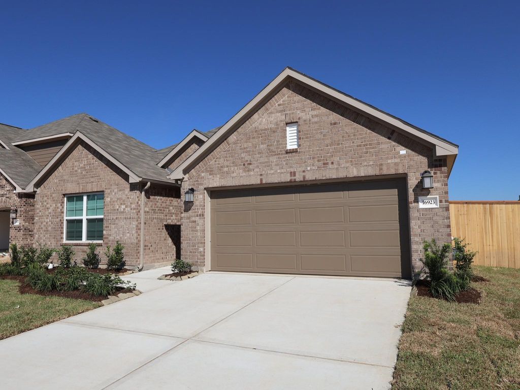 Photo of 16923 Pin Cherry Leaf Drive, New Caney, TX 77357 (MLS # 64899060)