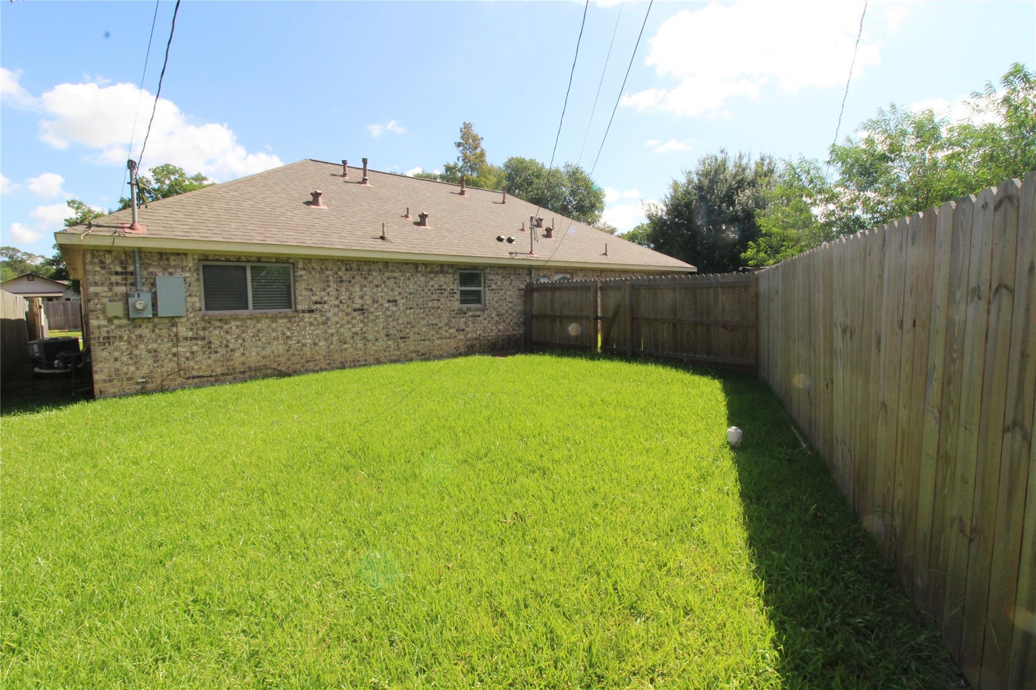 814 Mobile Drive B