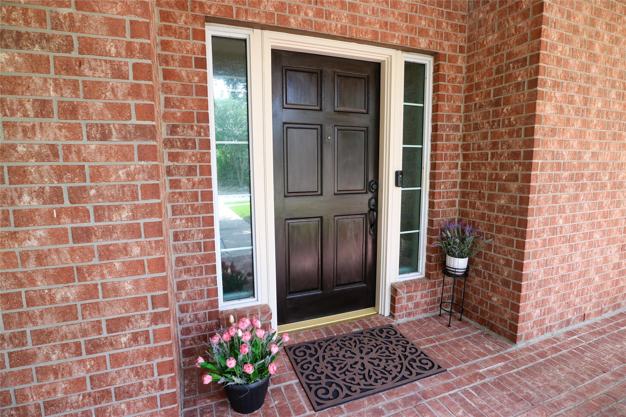606 Biscayne Bend Lane