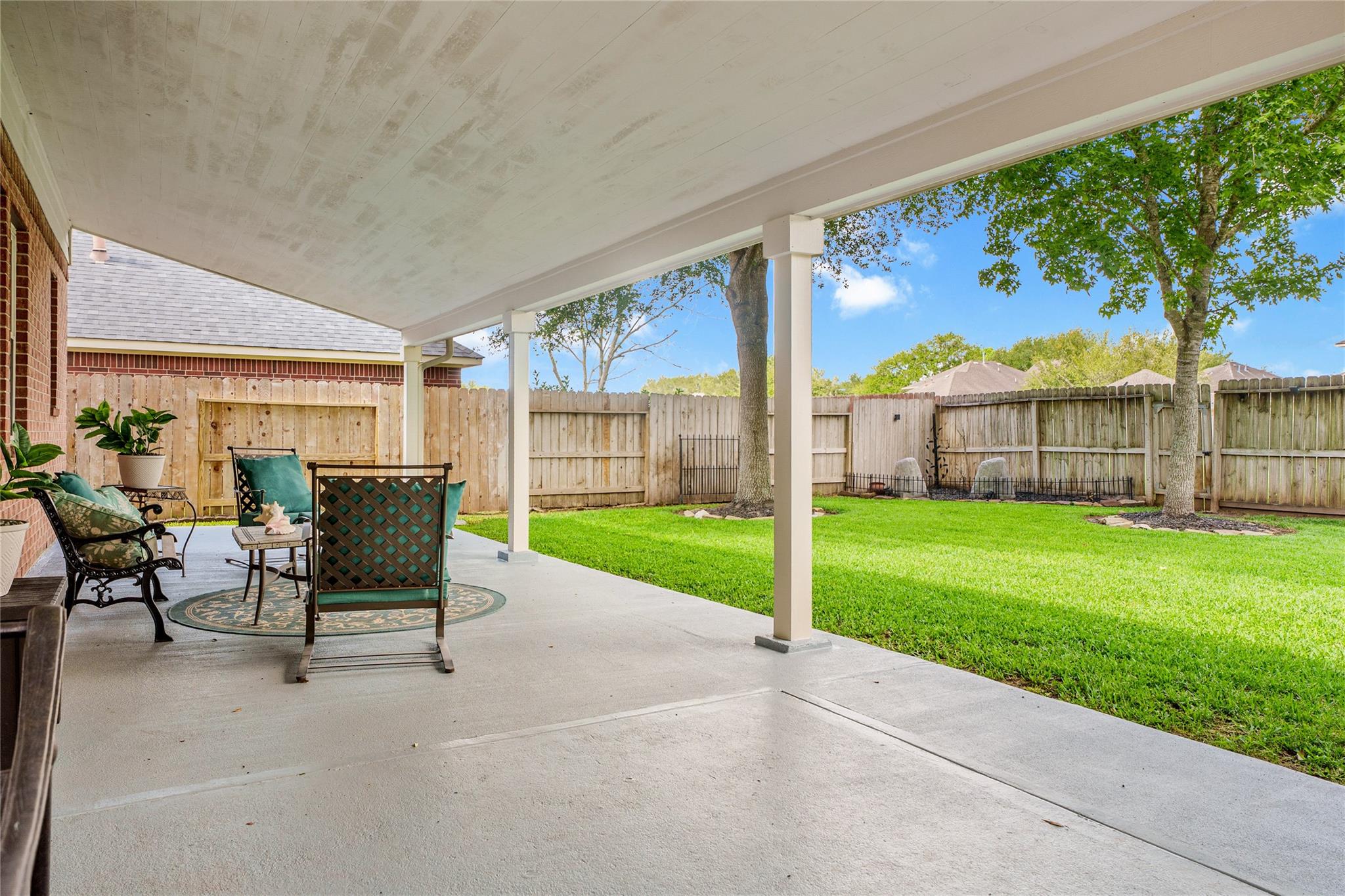 606 Biscayne Bend Lane
