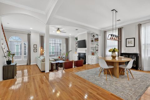 Photo of 5515 Crooms Street, Houston, TX 77007 (MLS # 40420390)