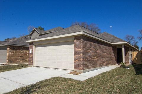 Photo of 392 Upper Creek Drive, Willis, TX 77378 (MLS # 57287968)