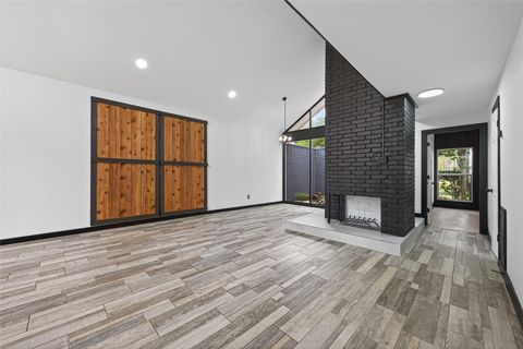 Photo of 2129 Lake Village Drive, Houston, TX 77339 (MLS # 11780924)