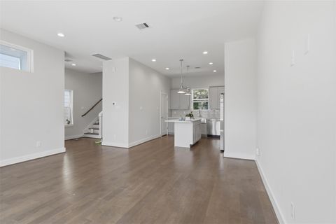 Tiny photo for 5305 Donovan Gardens Lane, Houston, TX 77091 (MLS # 42561900)