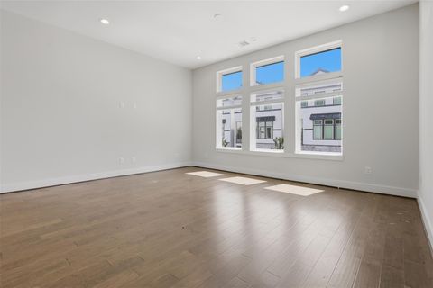 Tiny photo for 5305 Donovan Gardens Lane, Houston, TX 77091 (MLS # 42561900)