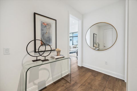 Photo of 2323 W Main Street #303, Houston, TX 77098 (MLS # 67346394)