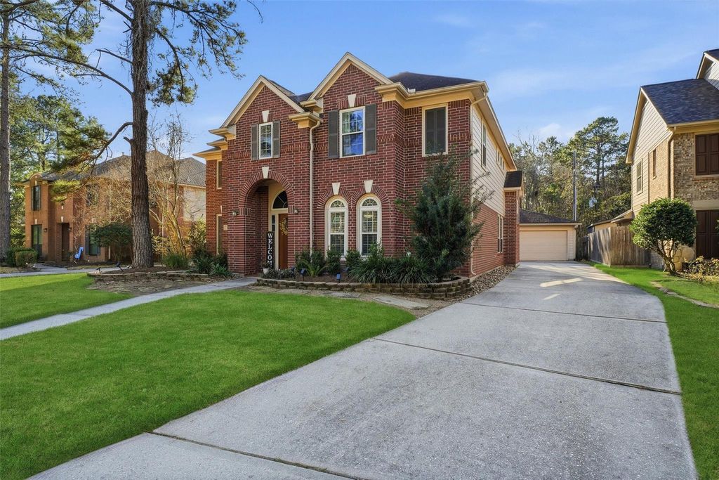 Photo of 3011 Brook Shore Court, Houston, TX 77345 (MLS # 52192842)