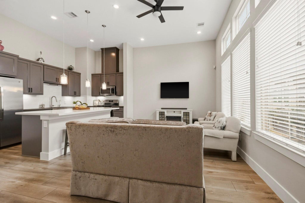 Photo of 7705 Kivu Lane, Houston, TX 77055 (MLS # 66041350)