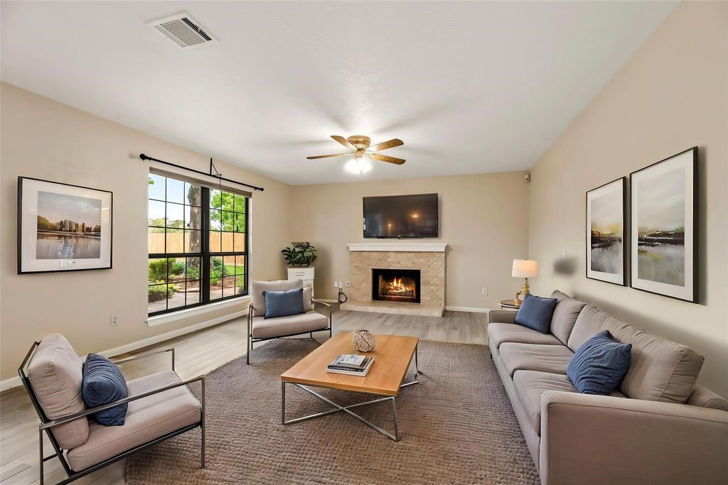 Photo of 16047 Pinyon Creek Drive, Houston, TX 77095 (MLS # 35609352)